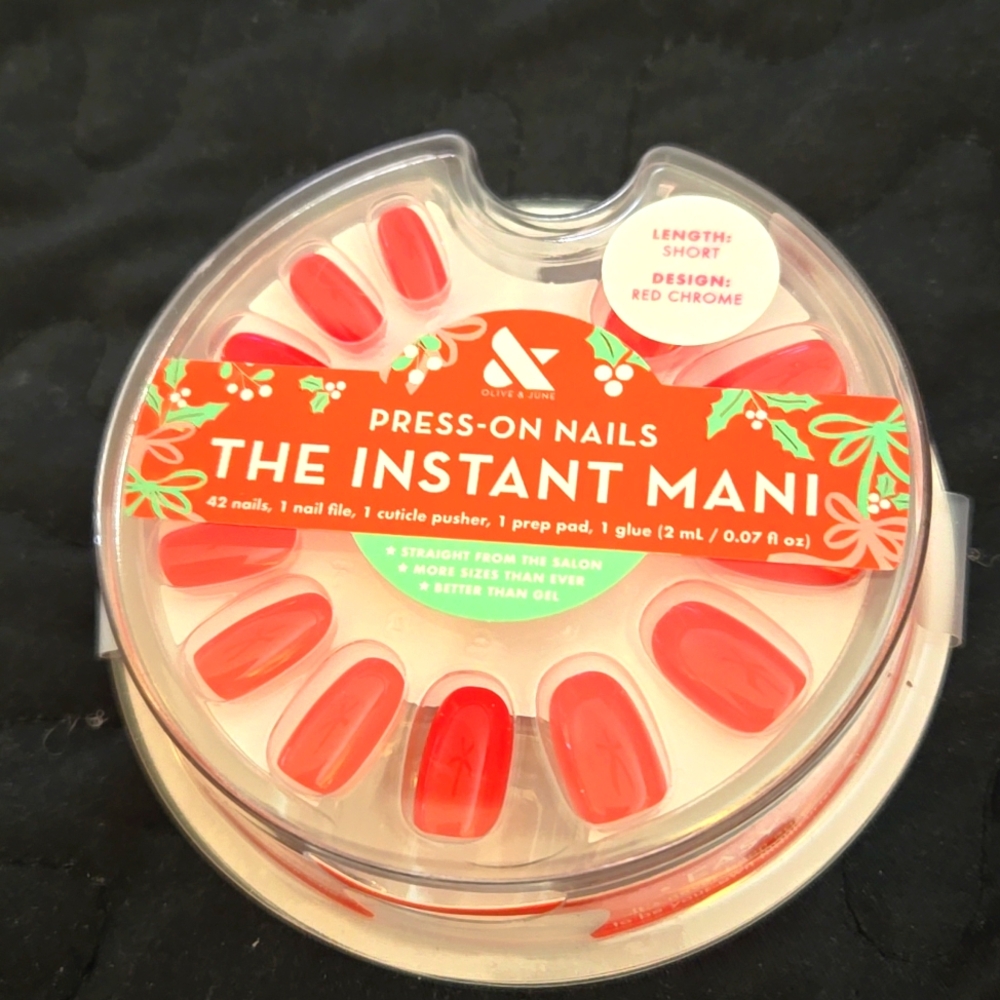 Olive & June Red Chrome Press-On Nails - Picture 3 of 3